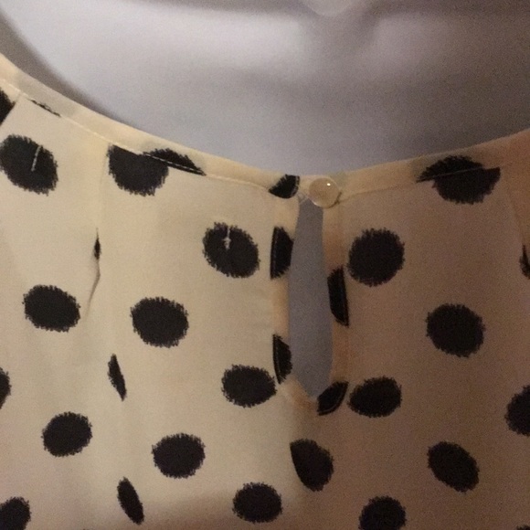 Lauren Conrad black polka dot top sz Med - Picture 4 of 5